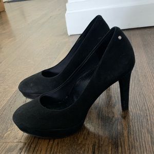 Rockport heels, size 8.5
